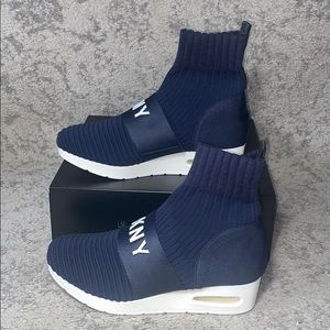 DKNY Anna Slip on Wedge Size 9.5 Navy Blue NWOT
